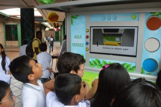 Eco-Estación Uniautónoma en feria de la ciencia