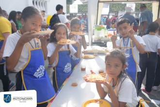 Los Cocineritos Uniautónomos pusieron sabor al Congreso Gastronómico